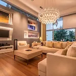 Casa Laranja Boutique House 4* Cascais