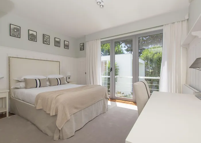 Casa Laranja Boutique House Pensión Cascaes