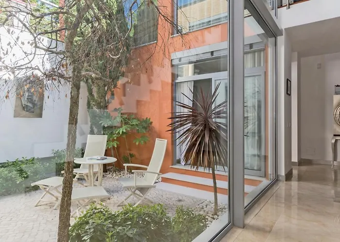 Casa Laranja Boutique House Pensión Cascaes