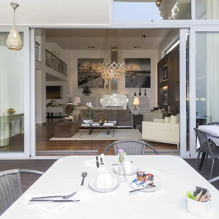 Casa Laranja Boutique House