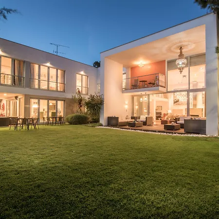 Casa Laranja Boutique House Cascais