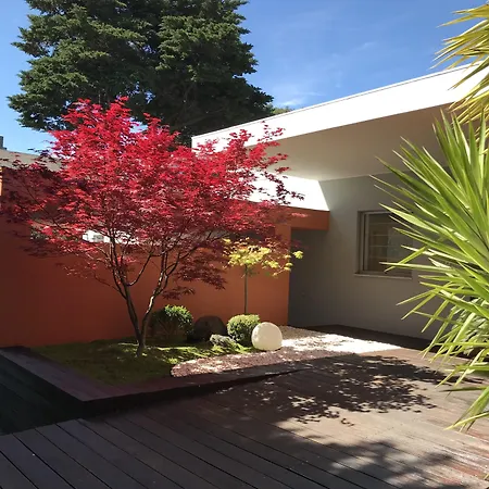Casa Laranja Boutique House בית הארחה