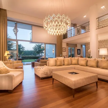 Casa Laranja 4*