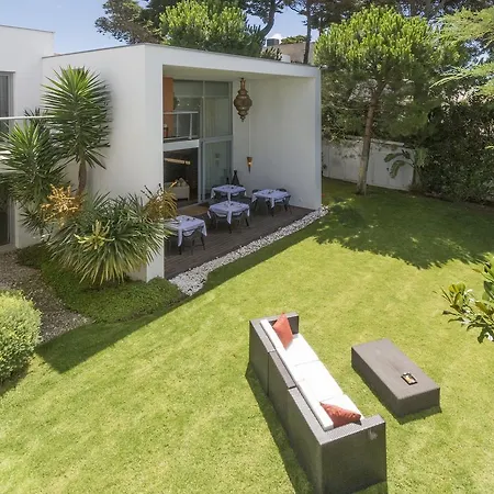 Casa Laranja 4*