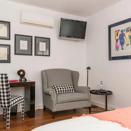 בית הארחה Casa Laranja Boutique House